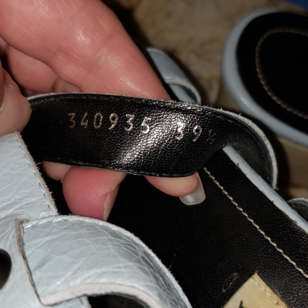 Authentic BALENCIAGA Wedges - Picture 9 of 9